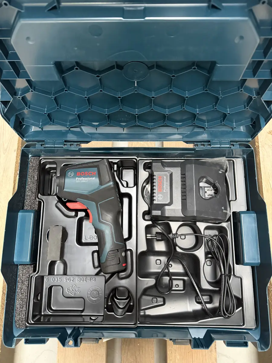 Kompletny zestaw Bosch GIS 1000 C w walizce transportowej