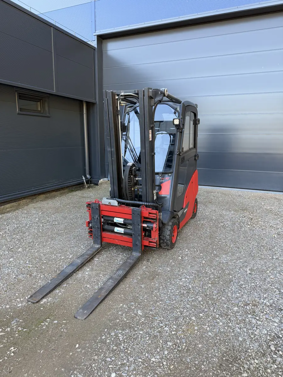 Wózek widłowy gazowy Fenwick/Linde H16T-02