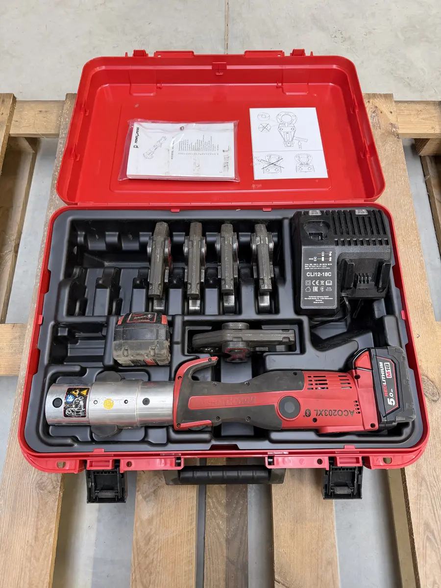Zaciskarka akumulatorowa Novopress ACO203XL M15-M54