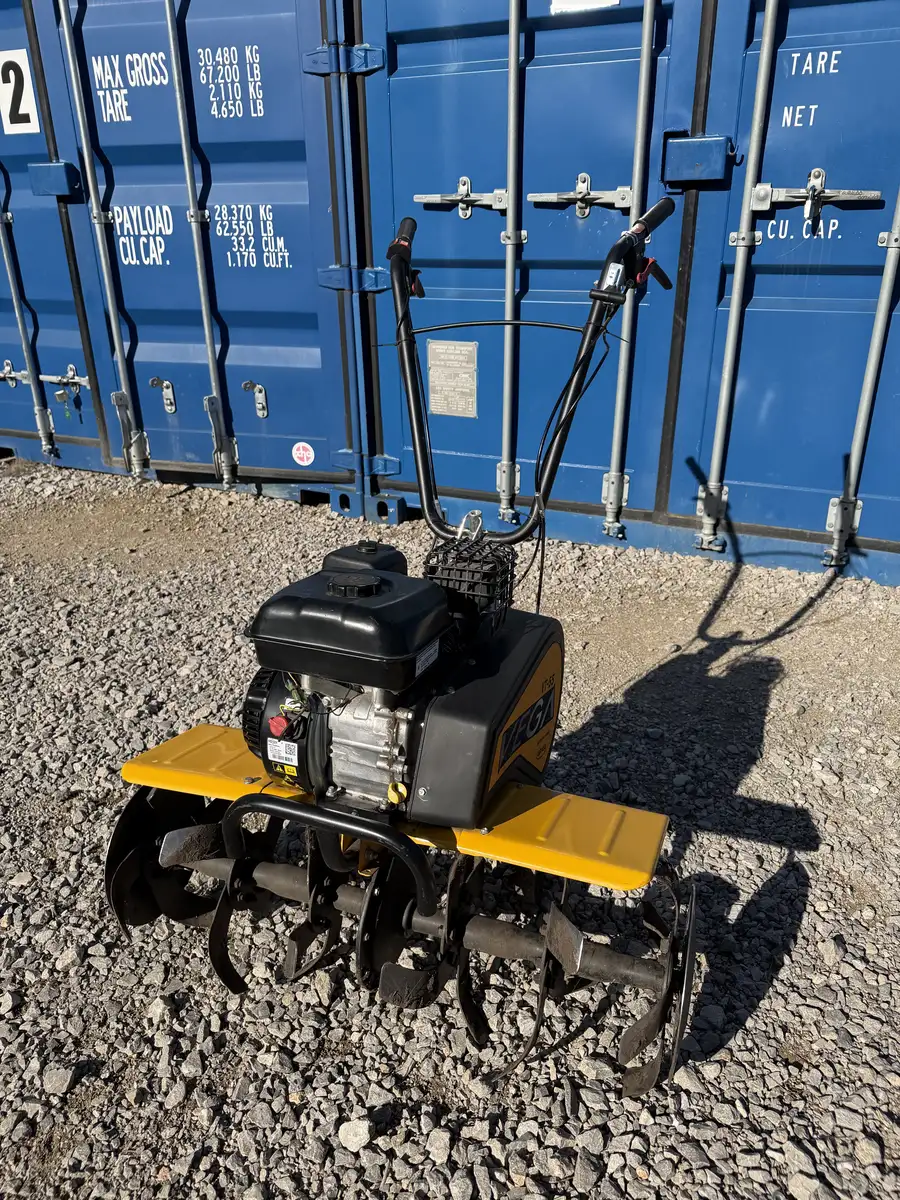 Przód glebogryzarki VEGA VT-55 z szerokim zespołem roboczym